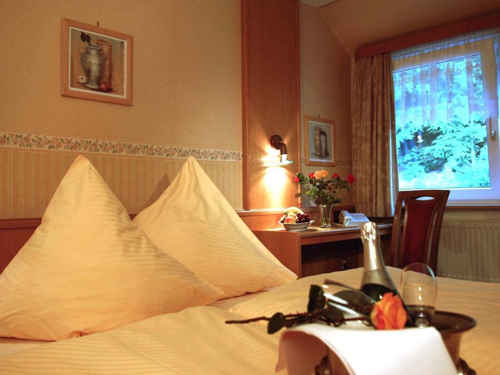 Hotel Weinschanke Rohdental Hessisch Oldendorf Rum bild