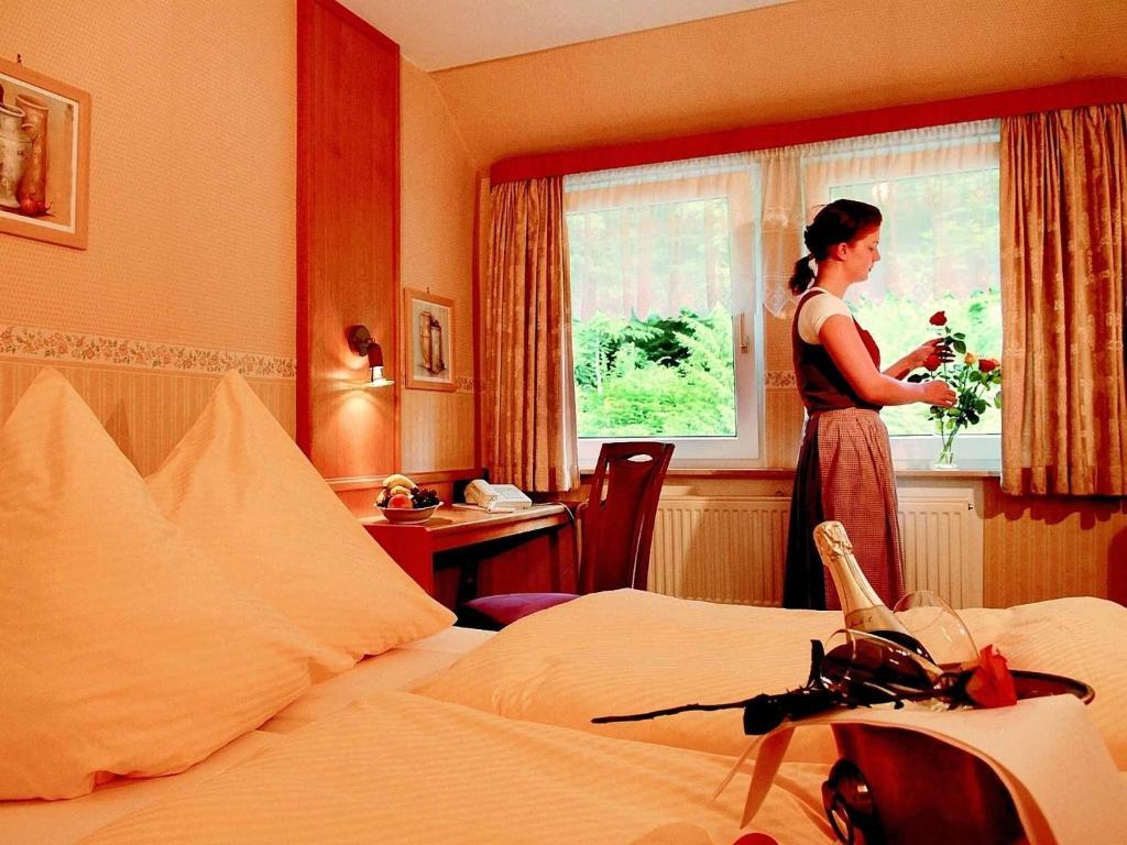 Hotel Weinschanke Rohdental Hessisch Oldendorf Rum bild